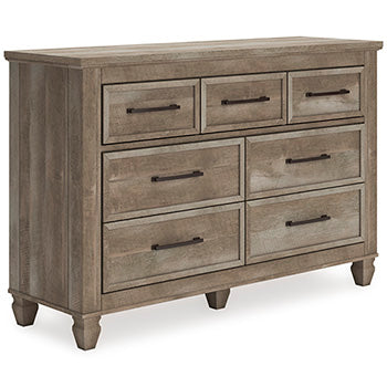 Yarbeck Dresser