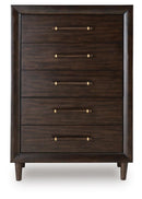 Dantenton Chest of Drawers