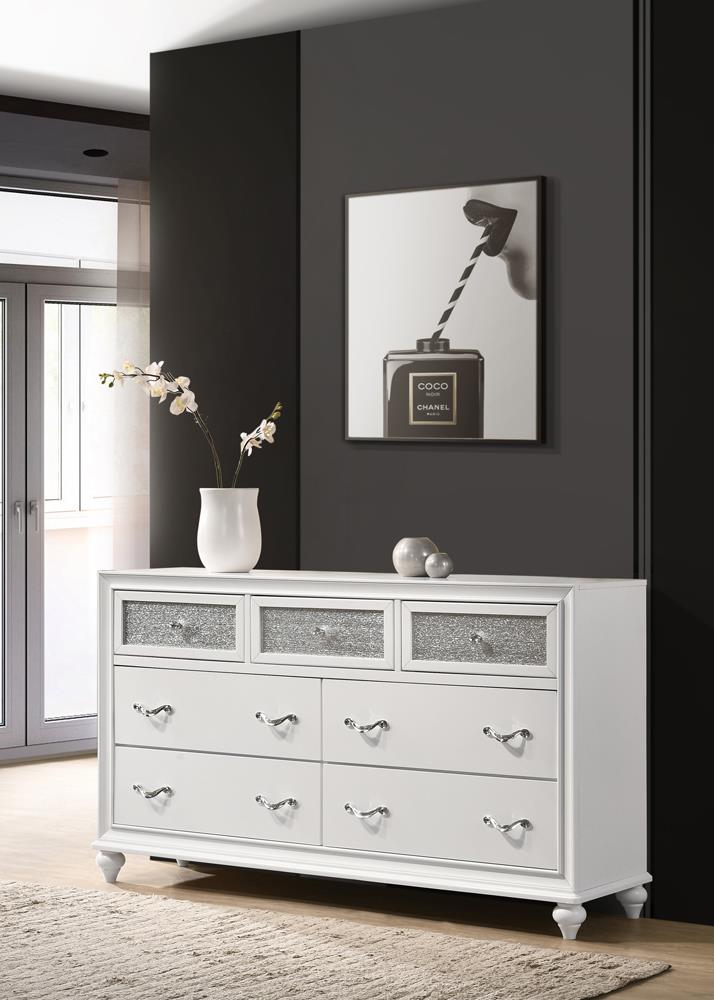 G205893 Dresser image