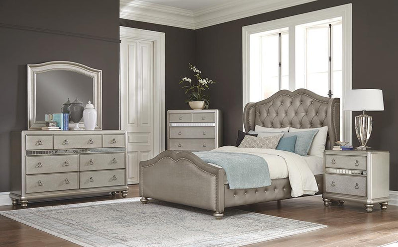 G300823 5pc Queen Bed Set image