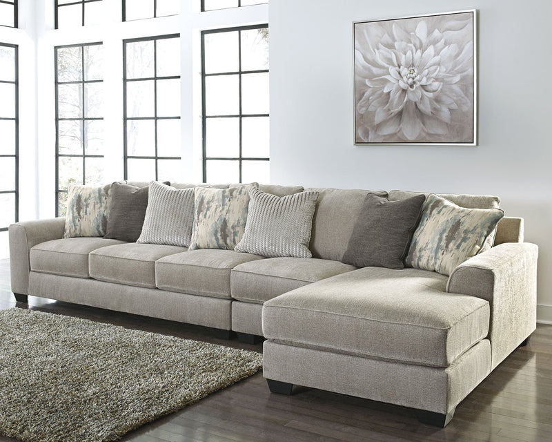 Ardsley Benchcraft 3-Piece Sectional with Chaise image
