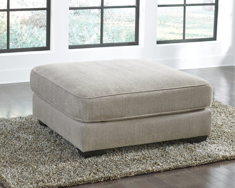 Ardsley Benchcraft Ottoman image