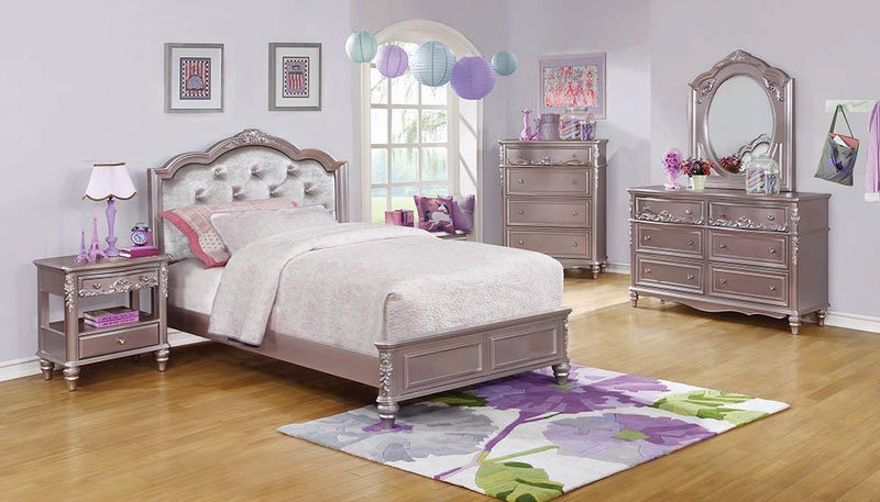 Caroline Metallic Lilac Twin Bed image