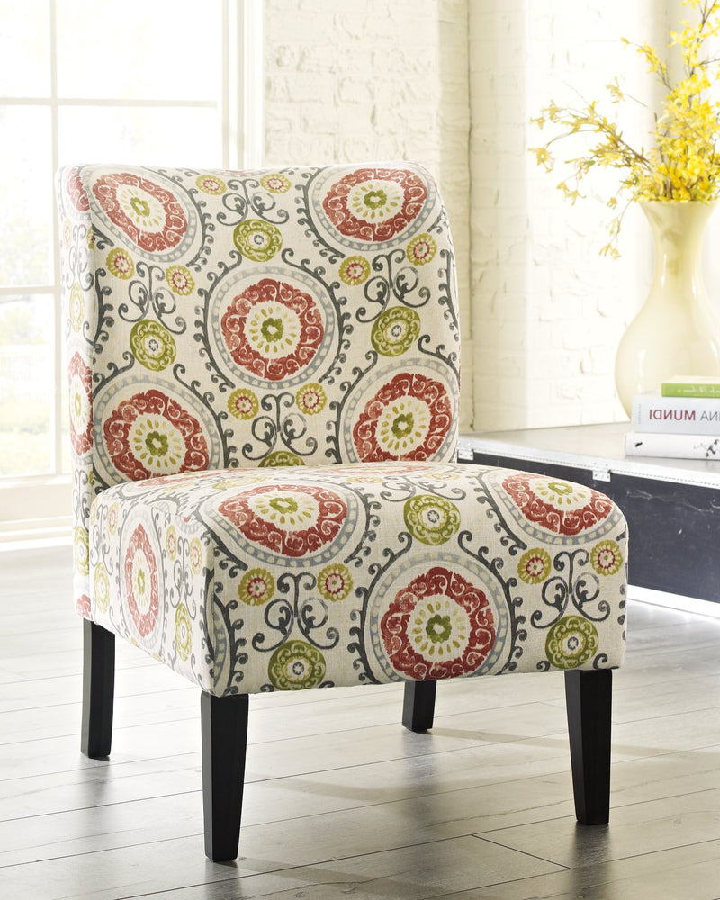 Honnally Signature Design by Ashley Chair image