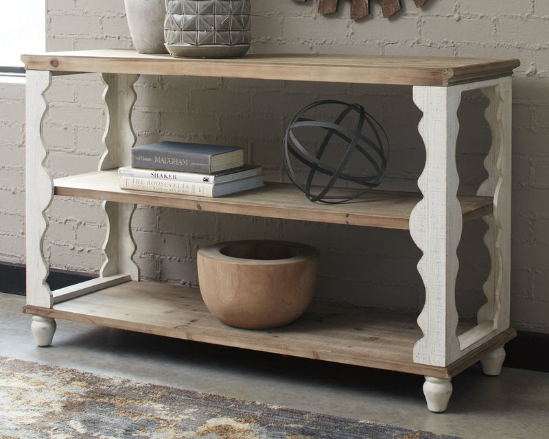 Alwyndale Signature Design by Ashley Sofa Table image